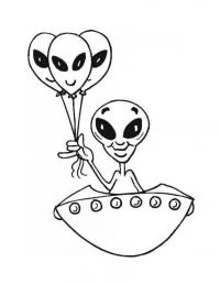 Инопланетянин в космическом корабле с воздушными шариками Распечатать раскраски для мальчиков