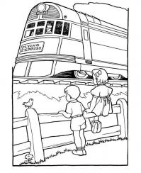 Дети провожают мимо проезжающий поезд Распечатать раскраски для мальчиков