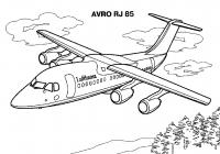 Самолет авро рджей85, полет над лесом Раскраски для мальчиков бесплатно